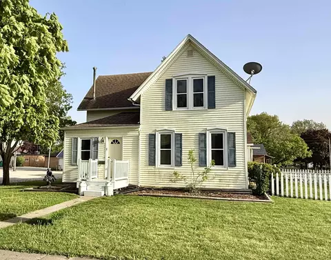 523 6th St, Allison, IA 50602