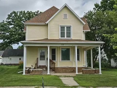 515 2nd Ave, Ackley, IA 50601
