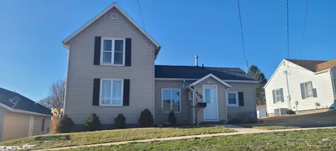 408 S Pine St, West Union, IA 52175
