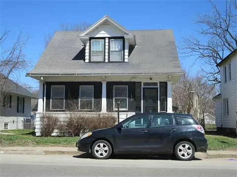 120 Conger St, Waterloo, IA 50703
