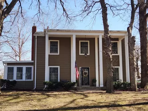 500 18th St W, Clear Lake, IA 50428