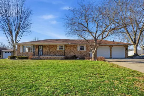 228 N Pleasant Hill Ave, New Hampton, IA 50659