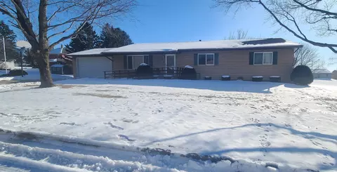 303 W Third St, Monona, IA 52159