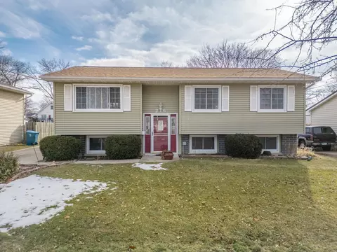 216 Bourland Ave, Waterloo, IA 50701