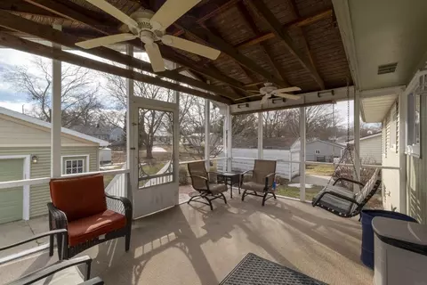 Exterior - 216 Bourland Ave, Waterloo, IA 50701 photo 2 of 10