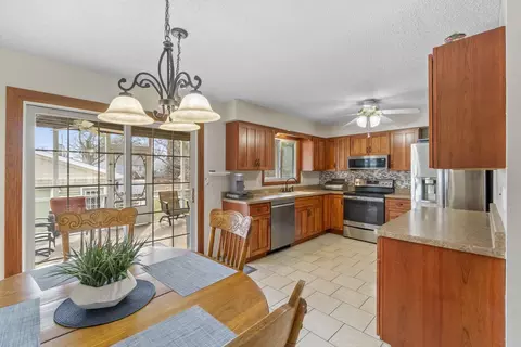 Kitchen - 216 Bourland Ave, Waterloo, IA 50701 photo 3 of 4