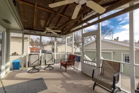 Exterior - 216 Bourland Ave, Waterloo, IA 50701 photo 3 of 10