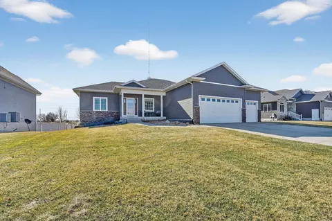 5104 William Dr, Waterloo, IA 50701 photo 32