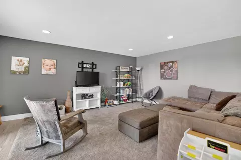5104 William Dr, Waterloo, IA 50701 photo 17