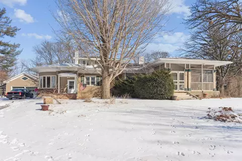 514 Columbia Cir, Waterloo, IA 50701