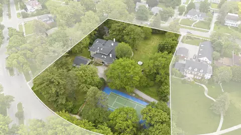 514 Columbia Cir, Waterloo, IA 50701