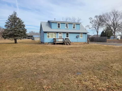 1545 W Gilbert Dr, Evansdale, IA 50707