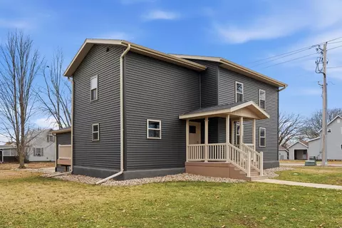 Other - 103 E Logan St, New Hampton, IA 50659 photo 1 of 6