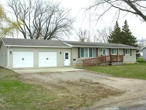 103 State St, Osage, IA 50461