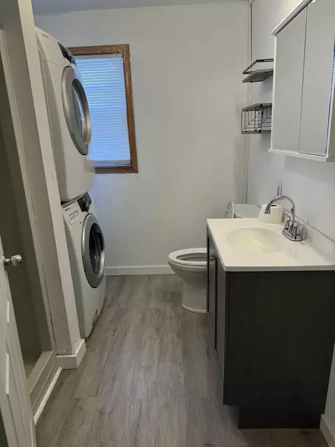 Bath - 255 E Monroe, Winthrop, IA 50682 photo 1 of 1