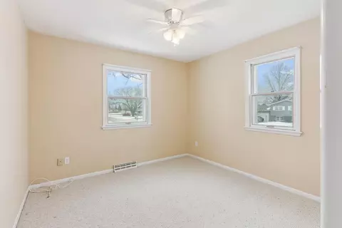 4309 Crestview Dr, Cedar Falls, IA 50613 photo 13