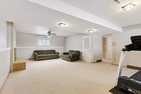 4309 Crestview Dr, Cedar Falls, IA 50613 photo 18