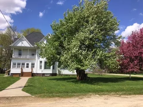 20552 150th St, Holland, IA 50642