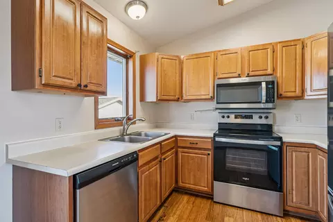4034 Mark Dr, Waterloo, IA 50701 photo 11