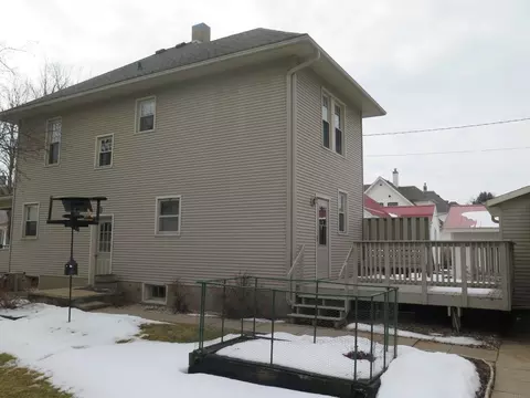 Exterior - 818 E Main, Decorah, IA 52101 photo 3 of 5