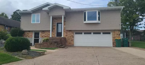 712 S Water St, Monona, IA 52159