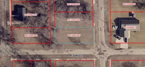 Bates Street, Waterloo, IA 50703