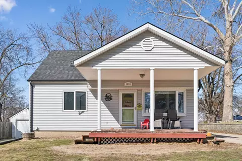 1433 Liberty Ave, Waterloo, IA 50702