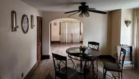 Entry Way - 2207 E 4th St, Waterloo, IA 50703 photo 1 of 1