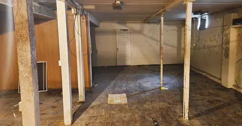 Other - 2207 E 4th St, Waterloo, IA 50703 photo 8 of 8