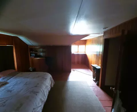 Bedroom - 2207 E 4th St, Waterloo, IA 50703 photo 1 of 2