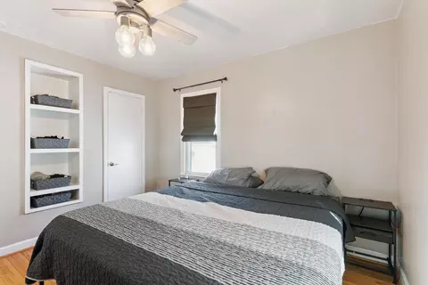Bedroom - 1141 E Mitchell Ave, Waterloo, IA 50702 photo 2 of 4