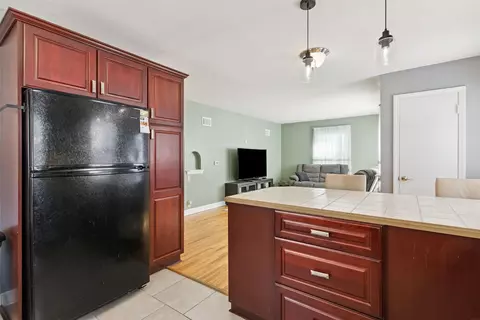 Kitchen - 1141 E Mitchell Ave, Waterloo, IA 50702 photo 3 of 3