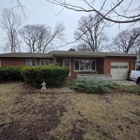3103 Alameda St, Cedar Falls, IA 50613
