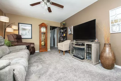 743 Progress, Waterloo, IA 50701 photo 7