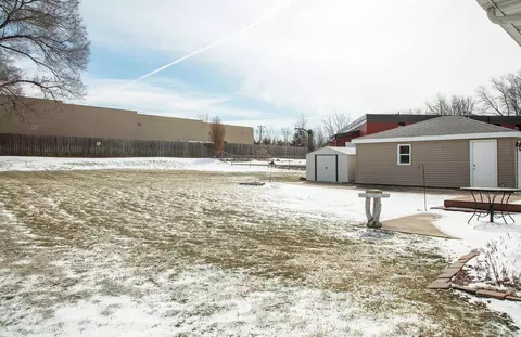 743 Progress, Waterloo, IA 50701 photo 23
