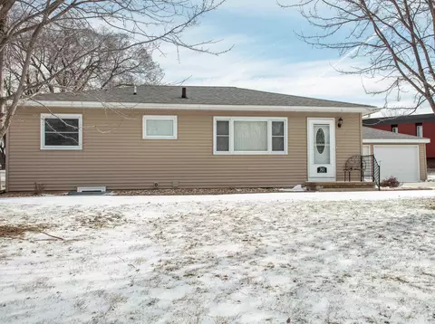 743 Progress, Waterloo, IA 50701 photo 22