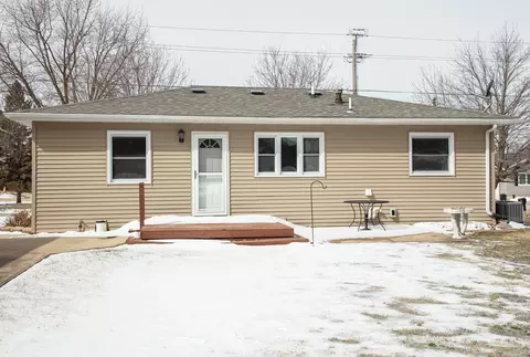 743 Progress, Waterloo, IA 50701 photo 26