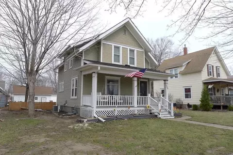 509 3rd Ave, Charles City, IA 50616
