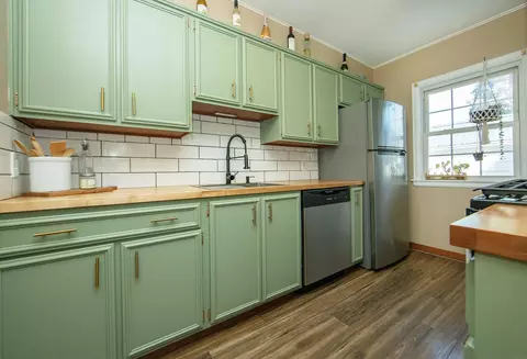 Kitchen - 1181 E Mitchell, Waterloo, IA 50702 photo 1 of 2