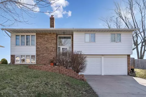 3535 Monticello Ave, Waterloo, IA 50701