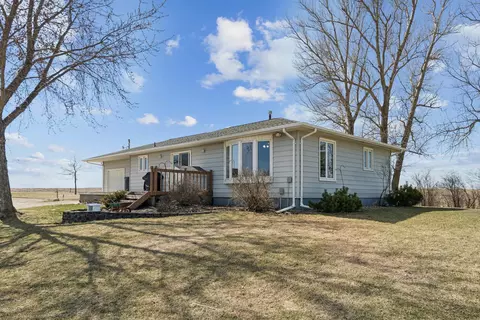 3290 230th St, Winthrop, IA 50682