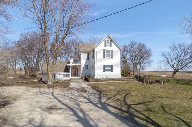 3285 310th St, Sumner, IA 50674