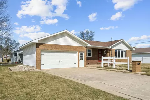 820 4th St, Allison, IA 50602