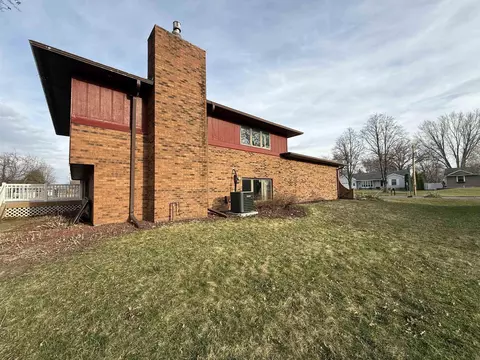 Exterior - 416 Elder St, Dike, IA 50624 photo 5 of 6