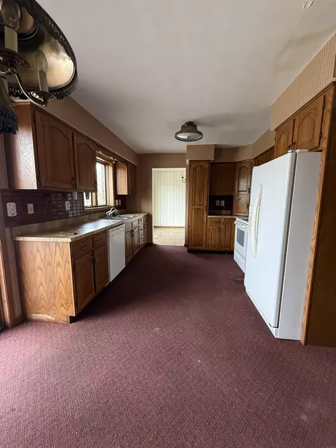 Kitchen - 416 Elder St, Dike, IA 50624 photo 2 of 2