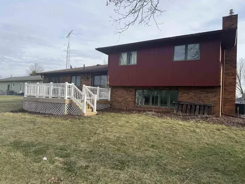 Exterior - 416 Elder St, Dike, IA 50624 photo 3 of 6