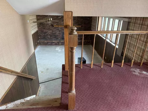 Living - 416 Elder St, Dike, IA 50624 photo 2 of 5