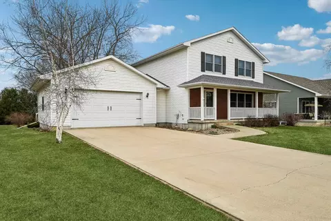 2408 NW Park 2nd Ave, Waverly, IA 50677