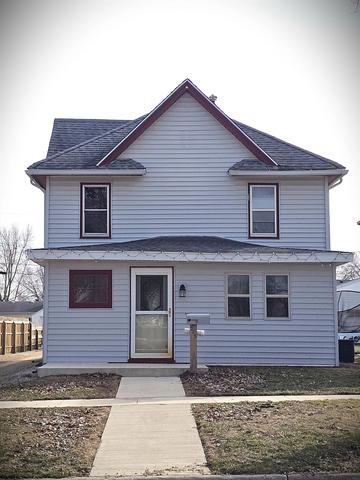 245 7th Ave W, Cresco, IA 52136
