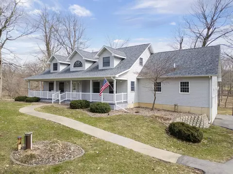 112 Winding Ridge Rd, Denver, IA 50622